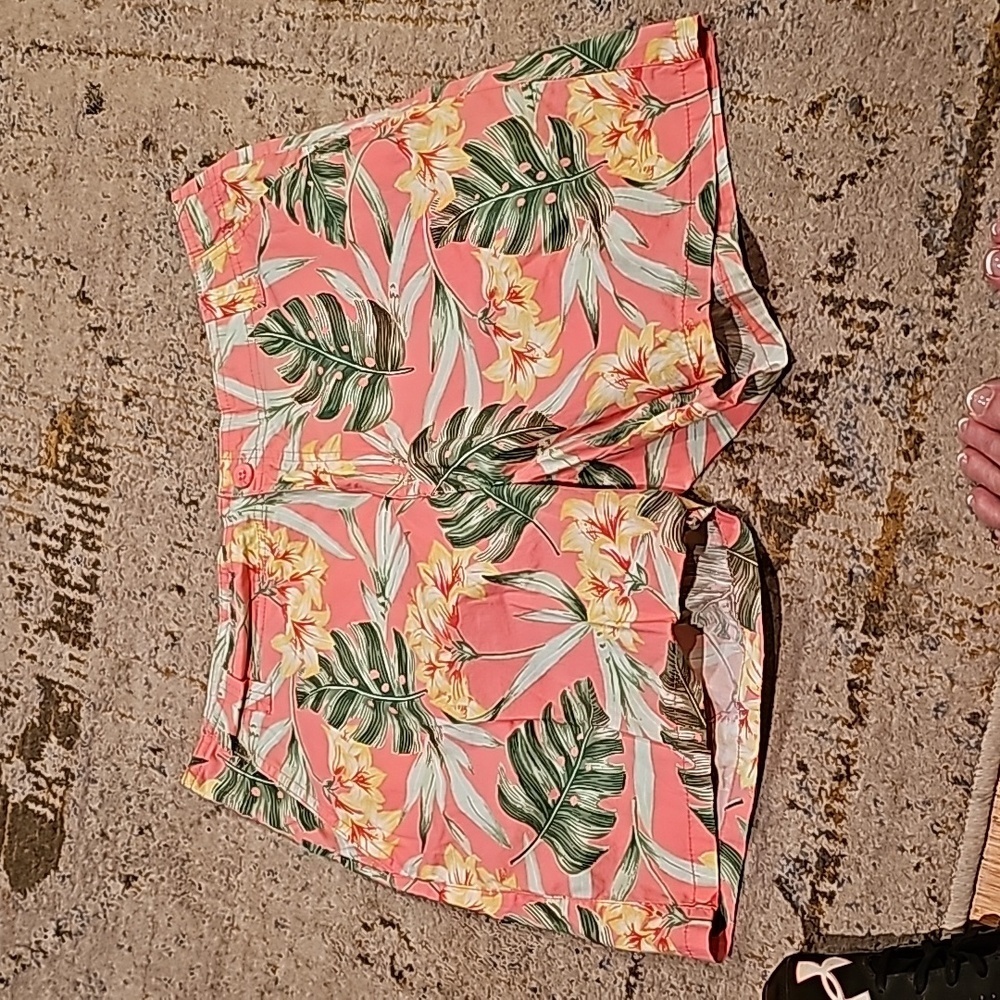 FRESH Women's Shorts